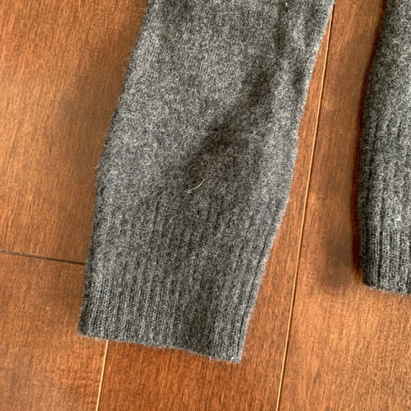 Acne Studios Pacis Punch Paris Charcoal Grey Crewneck sweater Size Small S - Picture 3 of 7